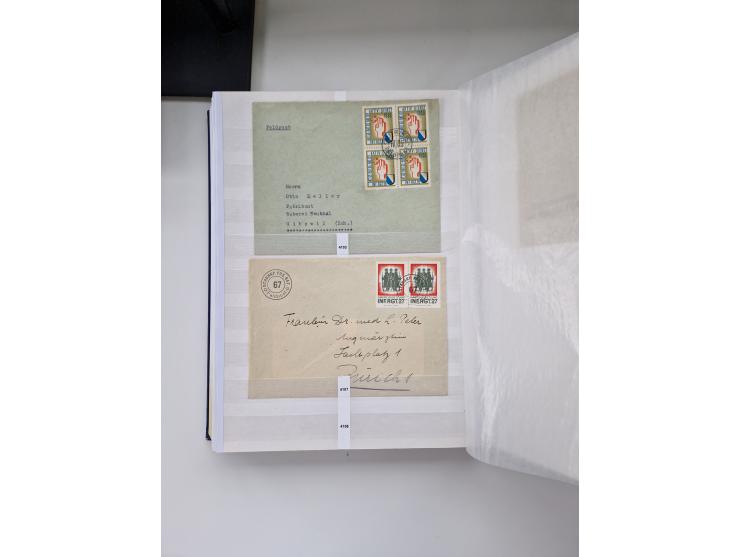 1914/40 (ca.), viele hundert Marken und Belege in 3 großen Steckbüchern, dazu einige moderne Feldpostbriefe