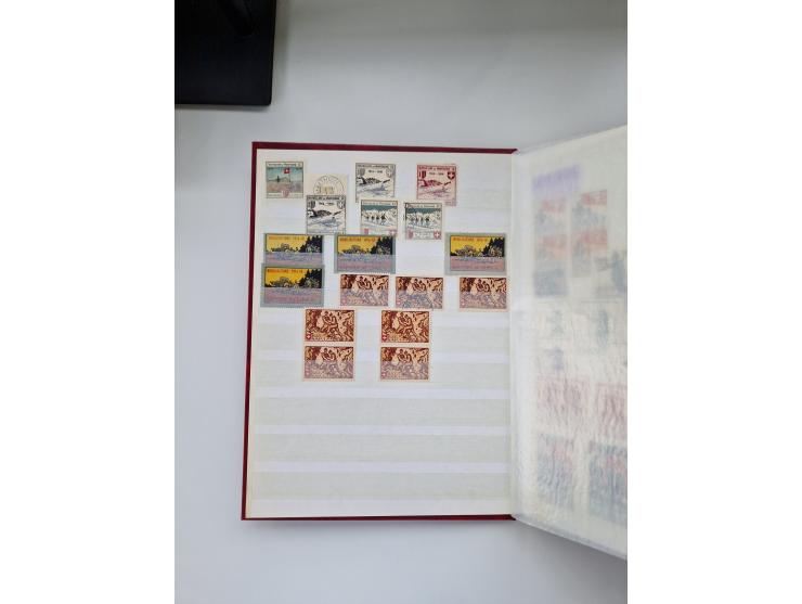 1914/40 (ca.), viele hundert Marken und Belege in 3 großen Steckbüchern, dazu einige moderne Feldpostbriefe