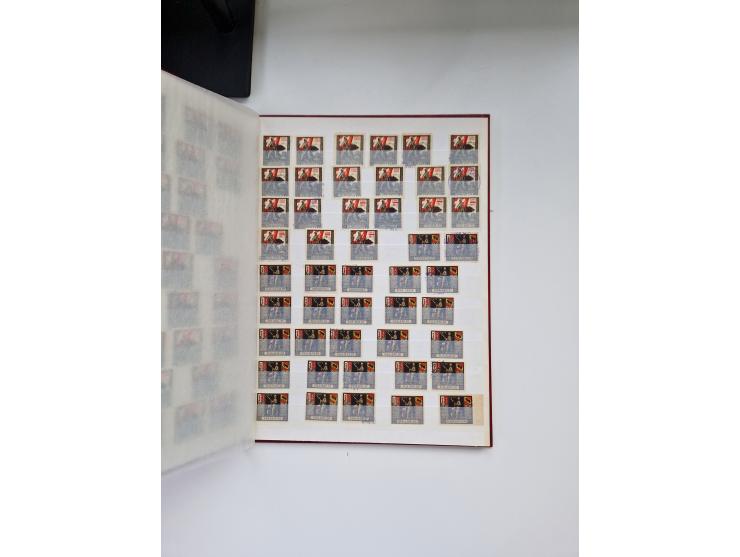 1914/40 (ca.), viele hundert Marken und Belege in 3 großen Steckbüchern, dazu einige moderne Feldpostbriefe