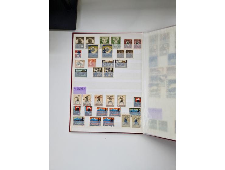 1914/40 (ca.), viele hundert Marken und Belege in 3 großen Steckbüchern, dazu einige moderne Feldpostbriefe