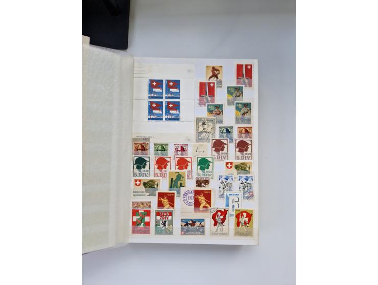 1914/40 (ca.), viele hundert Marken und Belege in 3 großen Steckbüchern, dazu einige moderne Feldpostbriefe