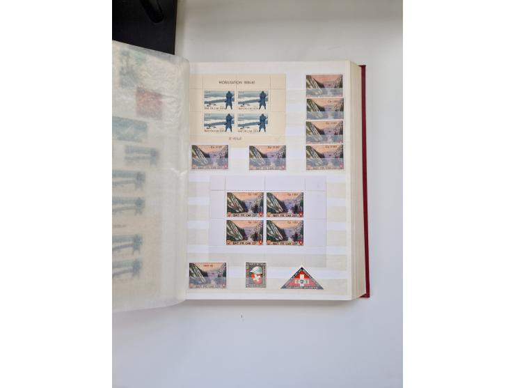 1914/40 (ca.), viele hundert Marken und Belege in 3 großen Steckbüchern, dazu einige moderne Feldpostbriefe