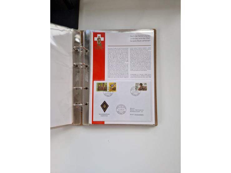 1914/40 (ca.), viele hundert Marken und Belege in 3 großen Steckbüchern, dazu einige moderne Feldpostbriefe