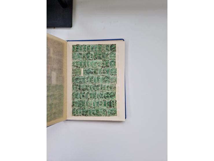 1880/1900 (ca.), einige hundert Werte in 4 kleinen Steckbüchern&nbsp;