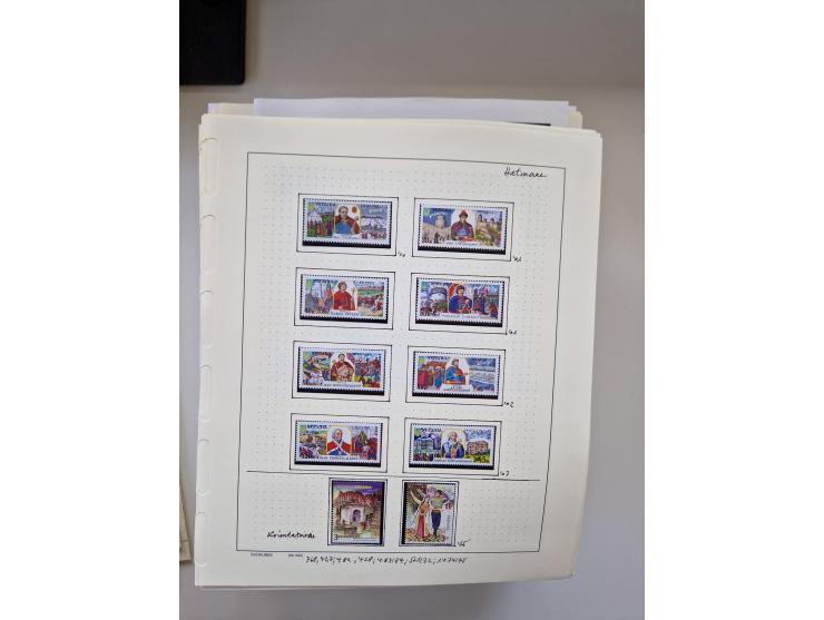 Eastern Europe: 1918/2021, extensive mint never hinged worldwide collection with many thematic stamps and souvenir sheets on 