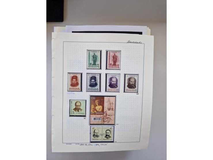 Eastern Europe: 1918/2021, extensive mint never hinged worldwide collection with many thematic stamps and souvenir sheets on 