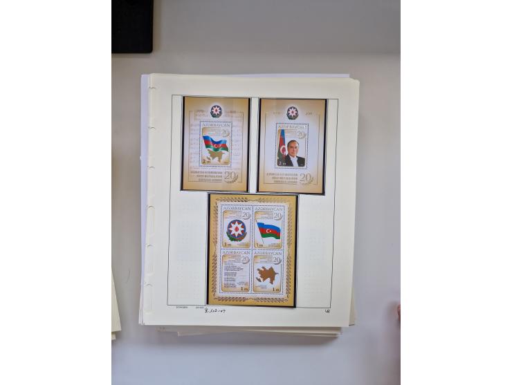 Eastern Europe: 1918/2021, extensive mint never hinged worldwide collection with many thematic stamps and souvenir sheets on 