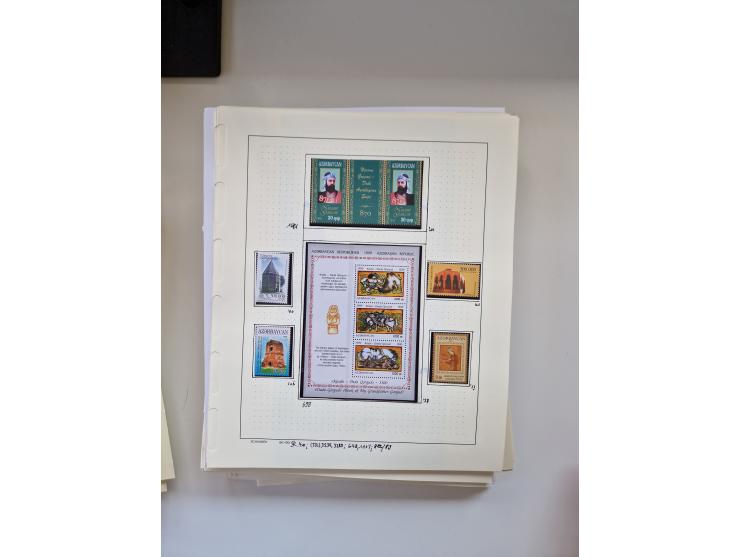 Eastern Europe: 1918/2021, extensive mint never hinged worldwide collection with many thematic stamps and souvenir sheets on 