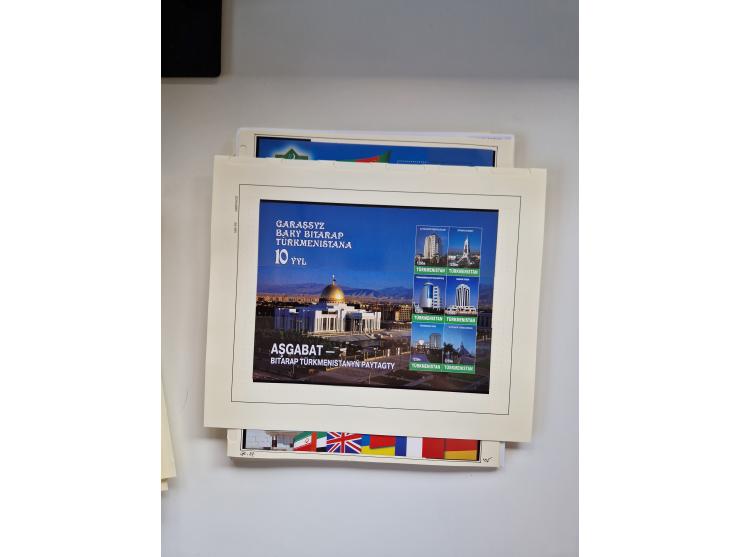 Eastern Europe: 1918/2021, extensive mint never hinged worldwide collection with many thematic stamps and souvenir sheets on 