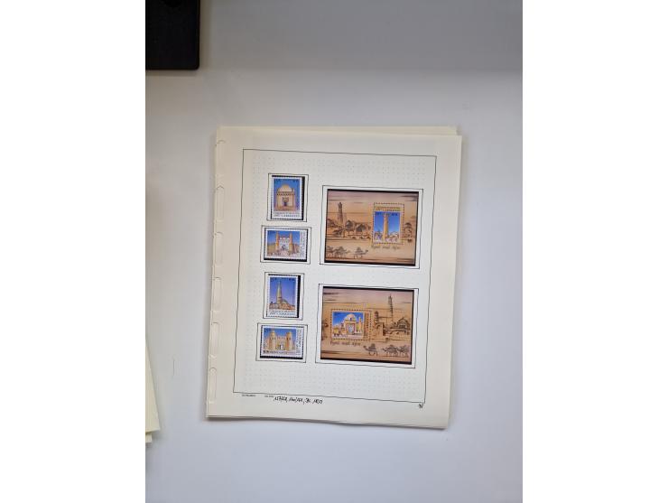 Eastern Europe: 1918/2021, extensive mint never hinged worldwide collection with many thematic stamps and souvenir sheets on 