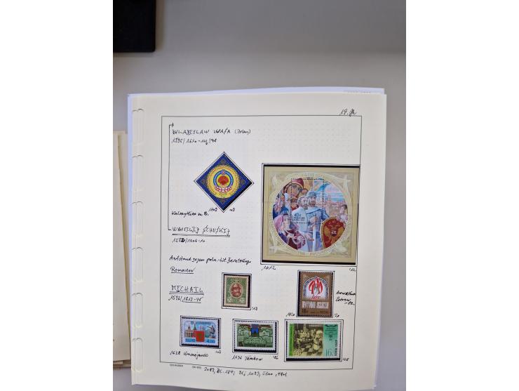 Eastern Europe: 1918/2021, extensive mint never hinged worldwide collection with many thematic stamps and souvenir sheets on 