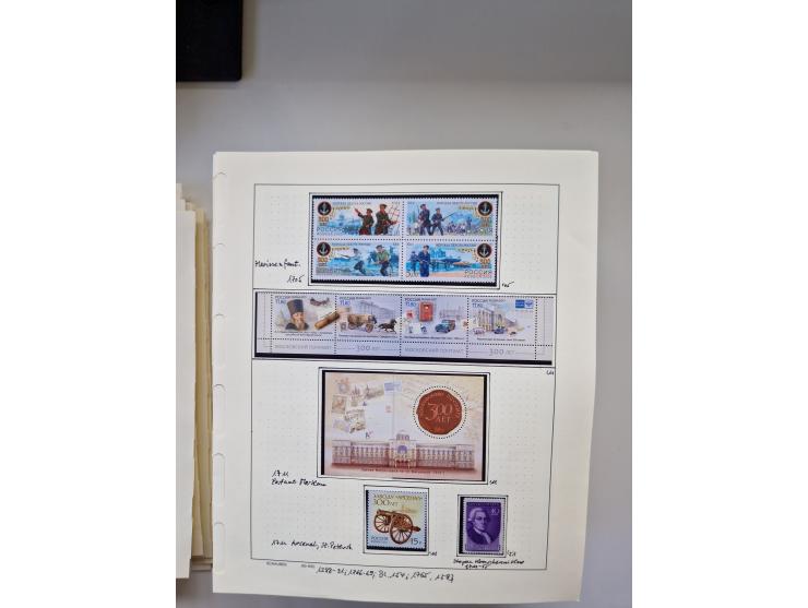 Eastern Europe: 1918/2021, extensive mint never hinged worldwide collection with many thematic stamps and souvenir sheets on 