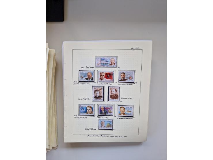 Eastern Europe: 1918/2021, extensive mint never hinged worldwide collection with many thematic stamps and souvenir sheets on 