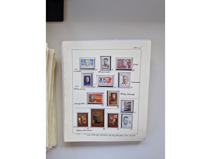 Eastern Europe: 1918/2021, extensive mint never hinged worldwide collection with many thematic stamps and souvenir sheets on 