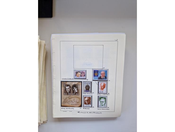 Eastern Europe: 1918/2021, extensive mint never hinged worldwide collection with many thematic stamps and souvenir sheets on 