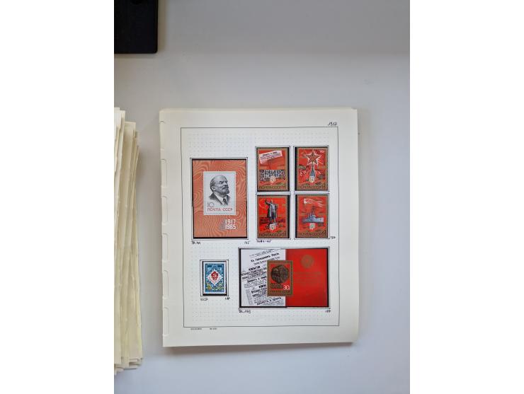 Eastern Europe: 1918/2021, extensive mint never hinged worldwide collection with many thematic stamps and souvenir sheets on 