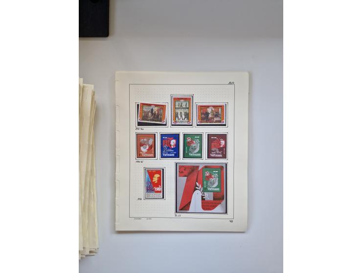 Eastern Europe: 1918/2021, extensive mint never hinged worldwide collection with many thematic stamps and souvenir sheets on 