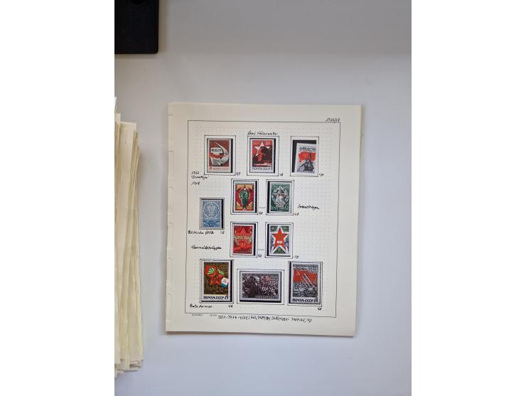 Eastern Europe: 1918/2021, extensive mint never hinged worldwide collection with many thematic stamps and souvenir sheets on 