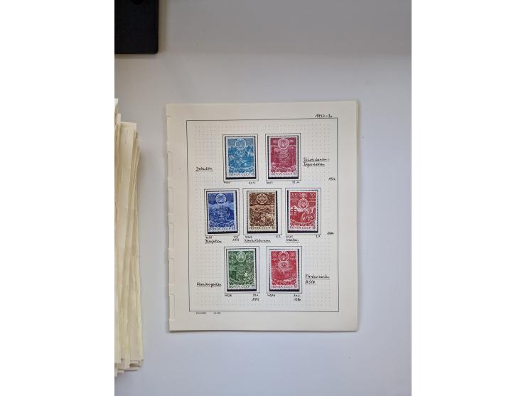 Eastern Europe: 1918/2021, extensive mint never hinged worldwide collection with many thematic stamps and souvenir sheets on 