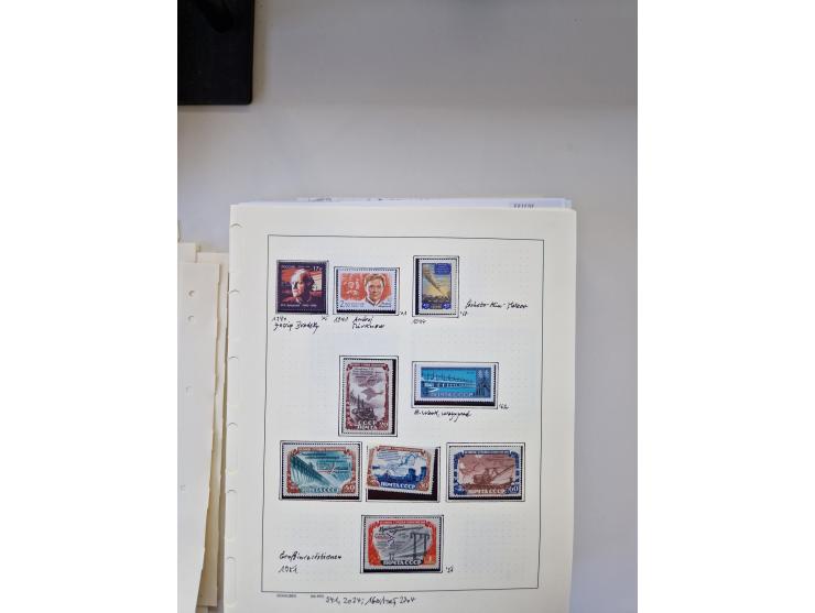 Eastern Europe: 1918/2021, extensive mint never hinged worldwide collection with many thematic stamps and souvenir sheets on 