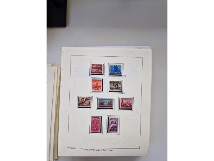 Eastern Europe: 1918/2021, extensive mint never hinged worldwide collection with many thematic stamps and souvenir sheets on 