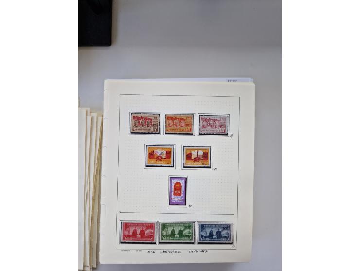 Eastern Europe: 1918/2021, extensive mint never hinged worldwide collection with many thematic stamps and souvenir sheets on 