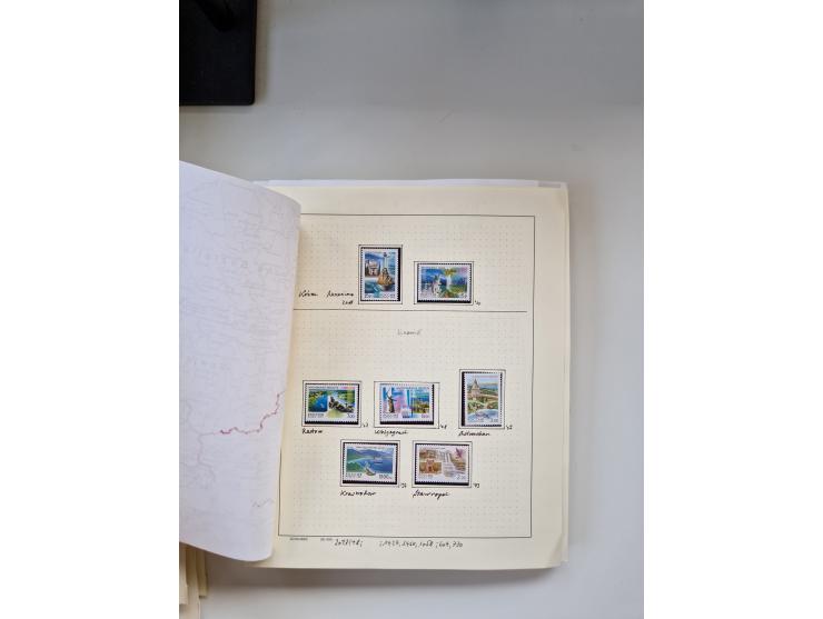 Eastern Europe: 1918/2021, extensive mint never hinged worldwide collection with many thematic stamps and souvenir sheets on 