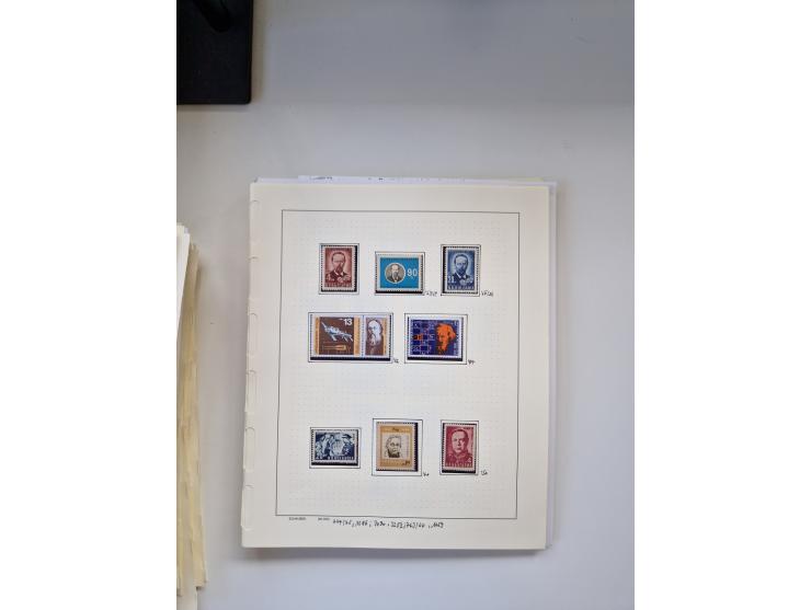 Eastern Europe: 1918/2021, extensive mint never hinged worldwide collection with many thematic stamps and souvenir sheets on 