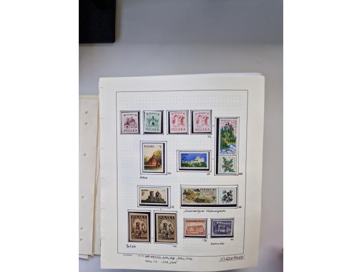 Eastern Europe: 1918/2021, extensive mint never hinged worldwide collection with many thematic stamps and souvenir sheets on 