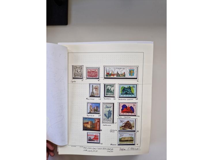 Eastern Europe: 1918/2021, extensive mint never hinged worldwide collection with many thematic stamps and souvenir sheets on 