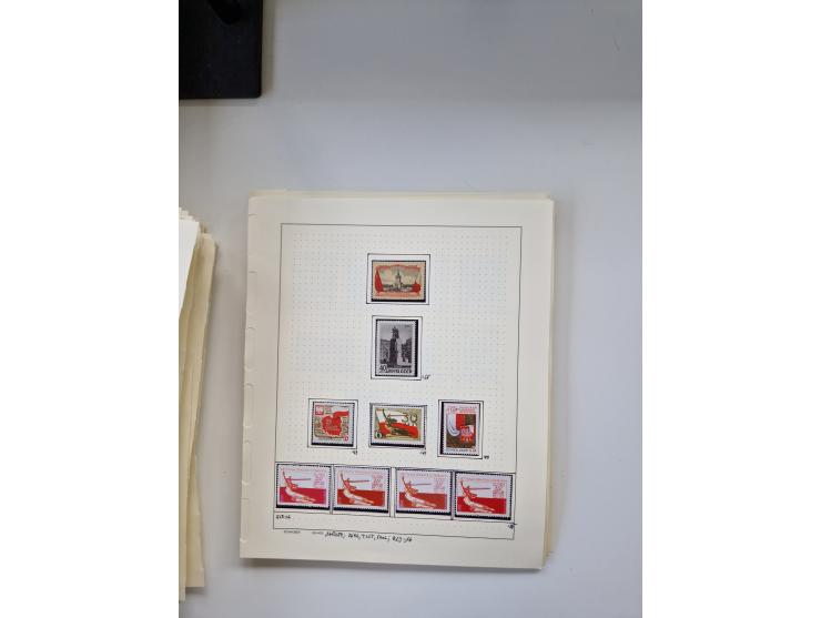 Eastern Europe: 1918/2021, extensive mint never hinged worldwide collection with many thematic stamps and souvenir sheets on 