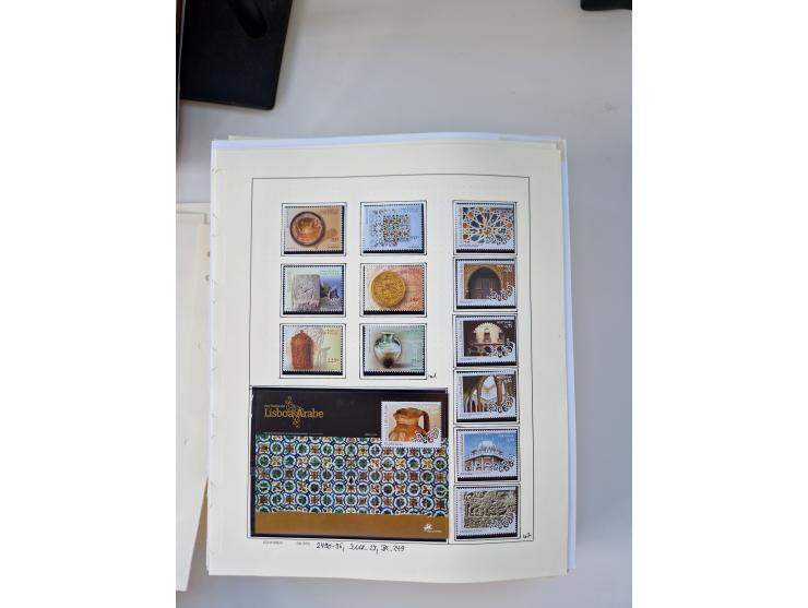 Portugal and Azores/Madeira: 1924/2021, unused and mint never hinged collection including souvenir sheets and booklets on the