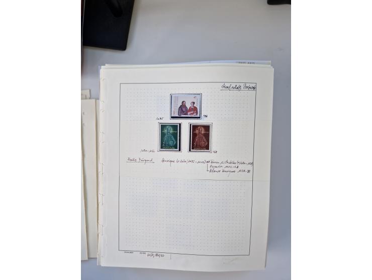 Portugal and Azores/Madeira: 1924/2021, unused and mint never hinged collection including souvenir sheets and booklets on the