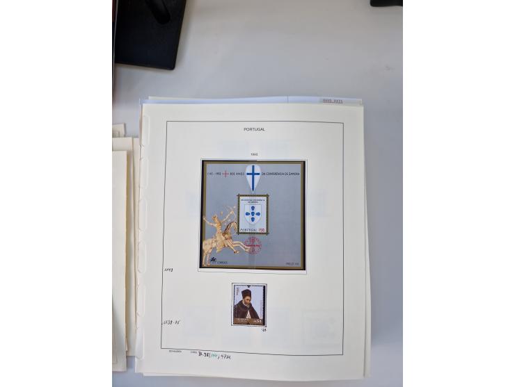 Portugal and Azores/Madeira: 1924/2021, unused and mint never hinged collection including souvenir sheets and booklets on the