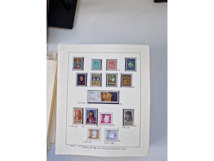Portugal and Azores/Madeira: 1924/2021, unused and mint never hinged collection including souvenir sheets and booklets on the