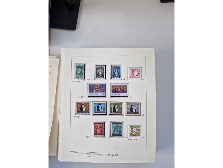 Portugal and Azores/Madeira: 1924/2021, unused and mint never hinged collection including souvenir sheets and booklets on the