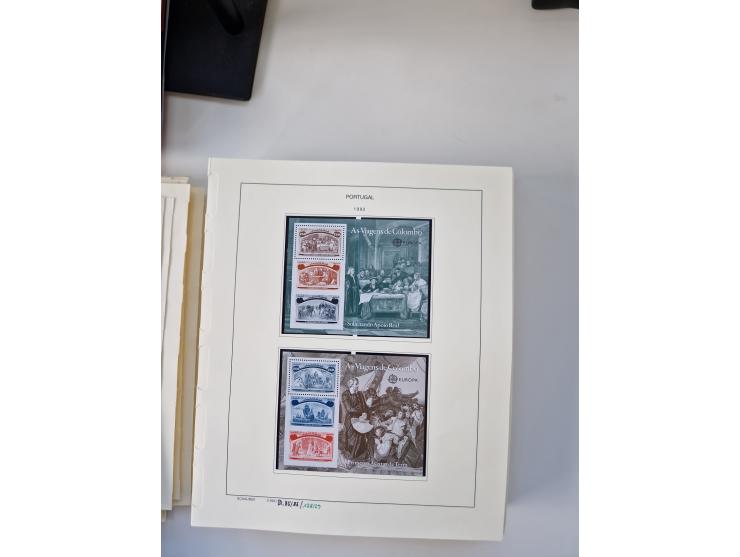 Portugal and Azores/Madeira: 1924/2021, unused and mint never hinged collection including souvenir sheets and booklets on the