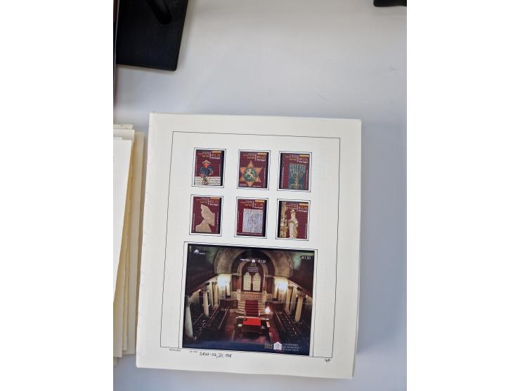 Portugal and Azores/Madeira: 1924/2021, unused and mint never hinged collection including souvenir sheets and booklets on the