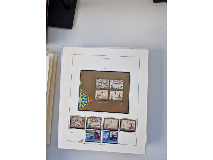 Portugal and Azores/Madeira: 1924/2021, unused and mint never hinged collection including souvenir sheets and booklets on the