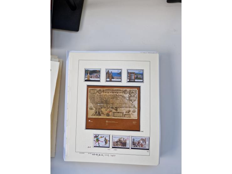 Portugal and Azores/Madeira: 1924/2021, unused and mint never hinged collection including souvenir sheets and booklets on the