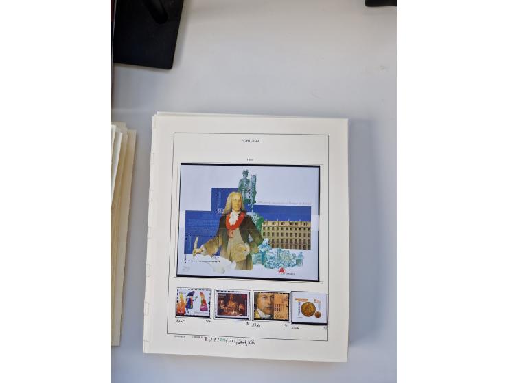 Portugal and Azores/Madeira: 1924/2021, unused and mint never hinged collection including souvenir sheets and booklets on the