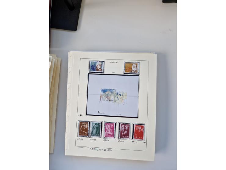 Portugal and Azores/Madeira: 1924/2021, unused and mint never hinged collection including souvenir sheets and booklets on the