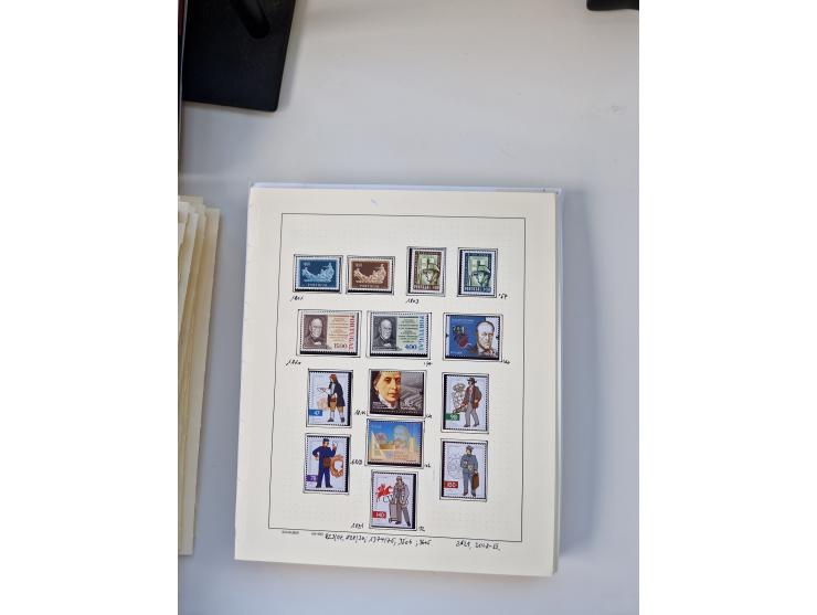 Portugal and Azores/Madeira: 1924/2021, unused and mint never hinged collection including souvenir sheets and booklets on the