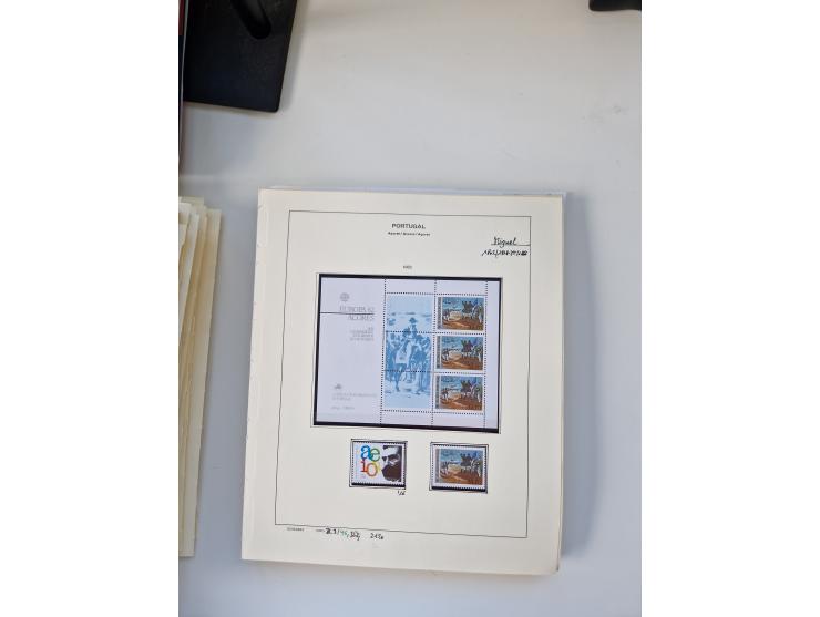 Portugal and Azores/Madeira: 1924/2021, unused and mint never hinged collection including souvenir sheets and booklets on the