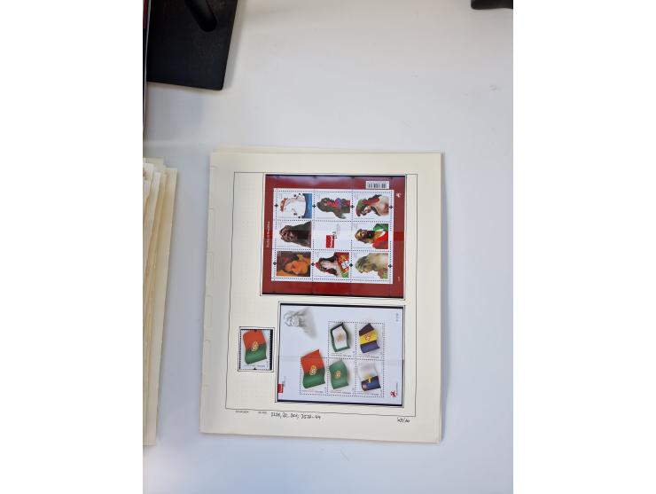 Portugal and Azores/Madeira: 1924/2021, unused and mint never hinged collection including souvenir sheets and booklets on the