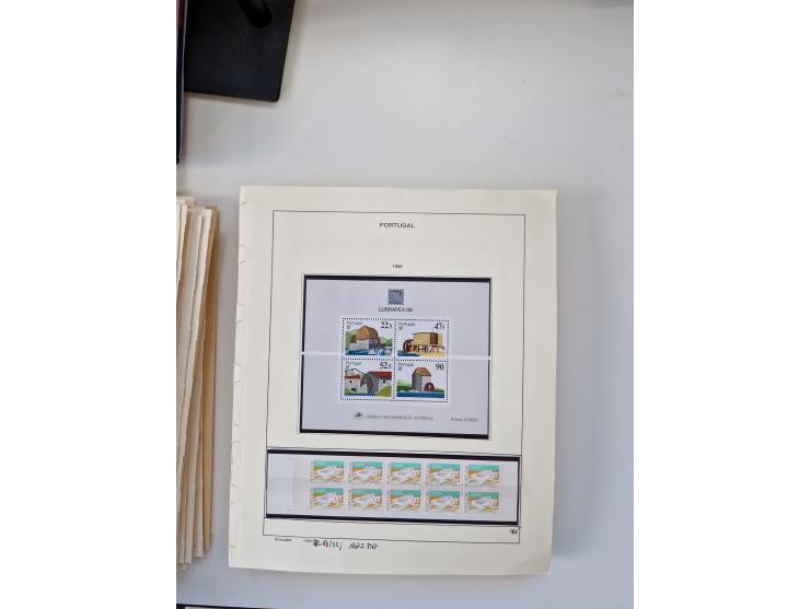 Portugal and Azores/Madeira: 1924/2021, unused and mint never hinged collection including souvenir sheets and booklets on the