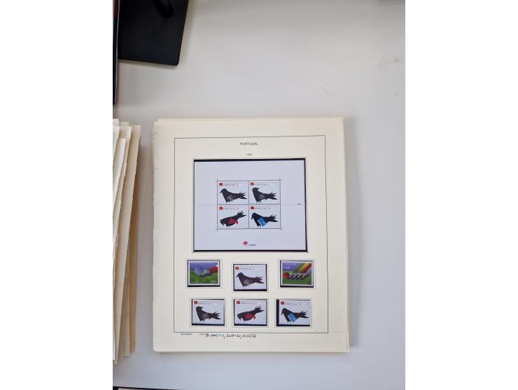 Portugal and Azores/Madeira: 1924/2021, unused and mint never hinged collection including souvenir sheets and booklets on the