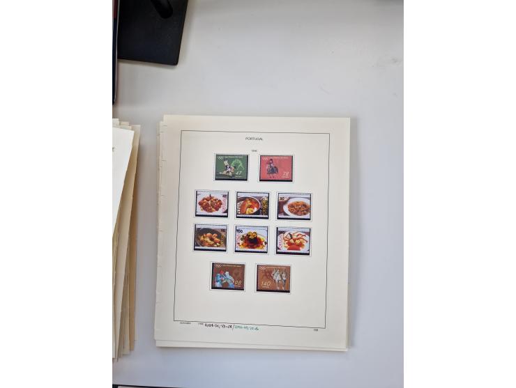 Portugal and Azores/Madeira: 1924/2021, unused and mint never hinged collection including souvenir sheets and booklets on the