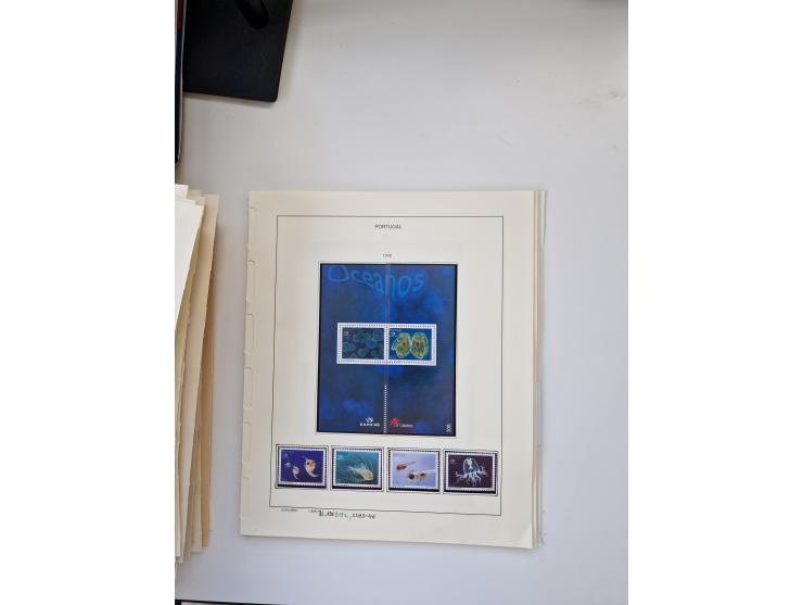 Portugal and Azores/Madeira: 1924/2021, unused and mint never hinged collection including souvenir sheets and booklets on the