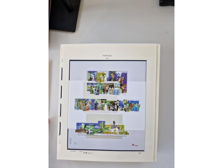 Portugal and Azores/Madeira: 1924/2021, unused and mint never hinged collection including souvenir sheets and booklets on the